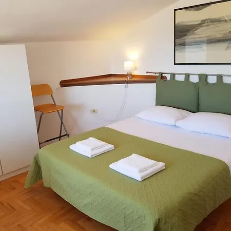 Apartman Mare *